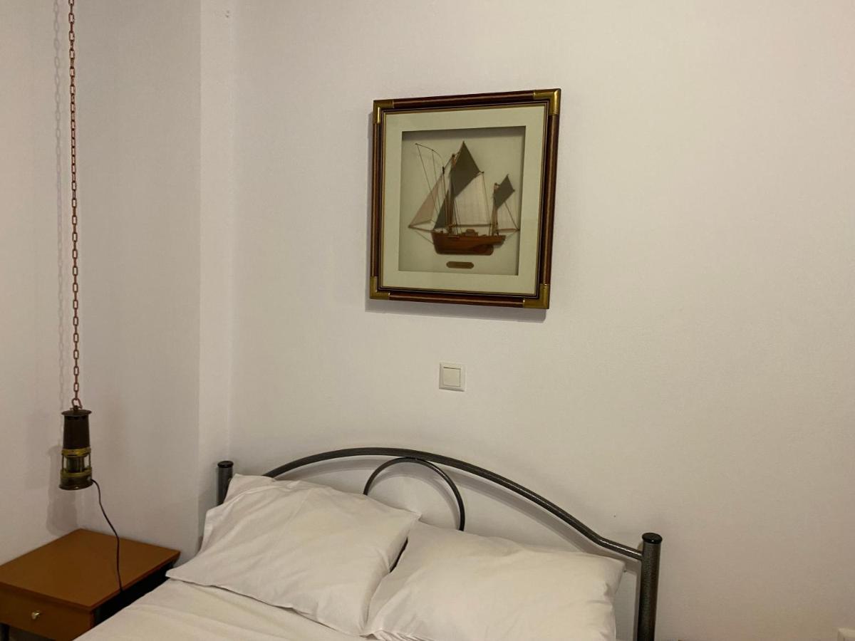 Appartement Waterfront Studio Nea Iraklitsa Extérieur photo
